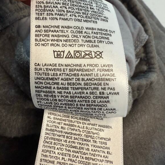 The North Face Men’s Gray Sweatshorts Size Large Drawstring Pockets Logo - Picture 9 of 10